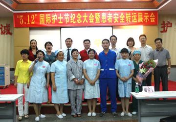 市中医院创新实施“三动”管理模式把护理落实到床边，中医特色护理技术受欢迎