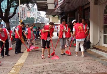 清远市中医院开展创文包联“清扫行动”活动