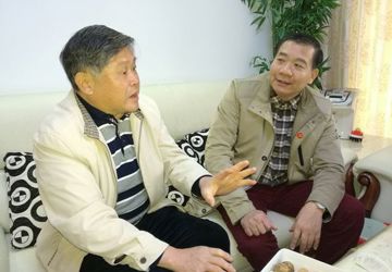 市中医院党委和工会慰问老干部及患病职工