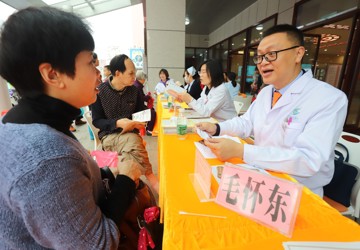 您的肾脏还好吗？如何在早期预防慢性肾病？医生这样建议……